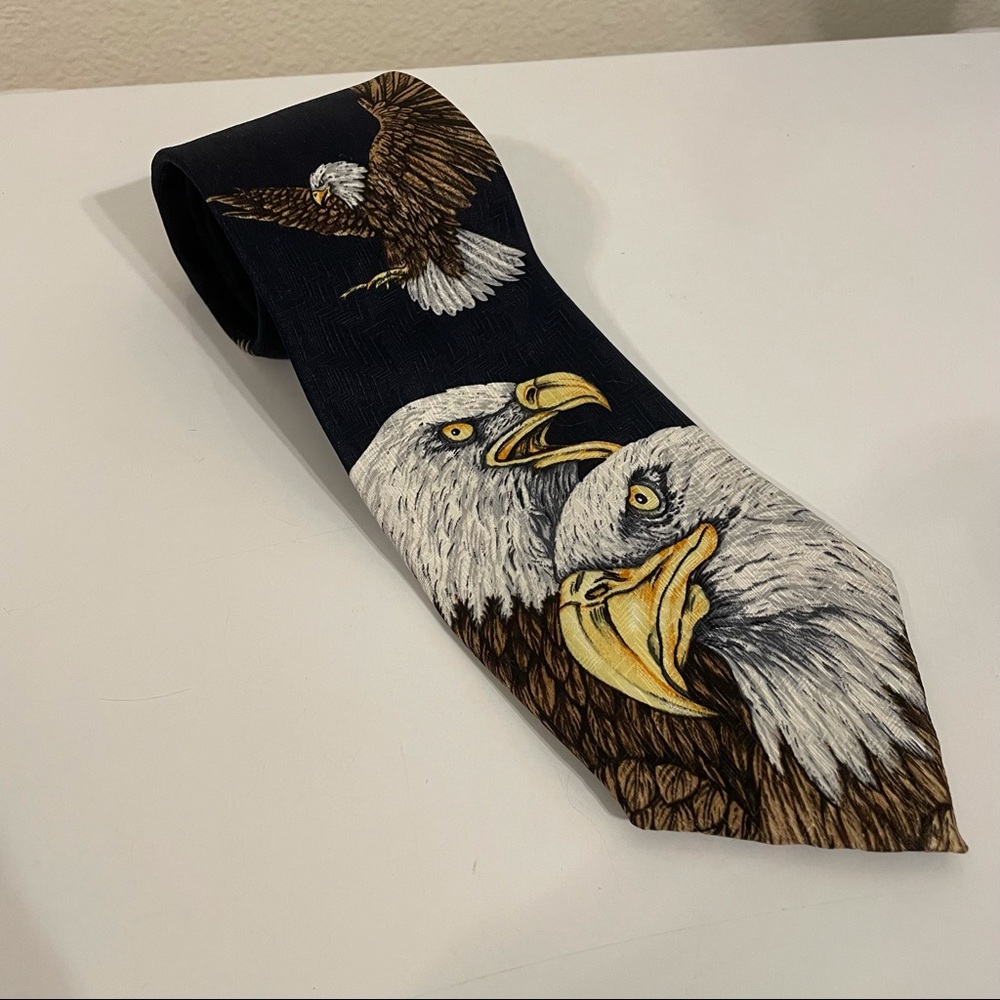 Vintage Collectible American Eagle Bird of Prey Neck Tie